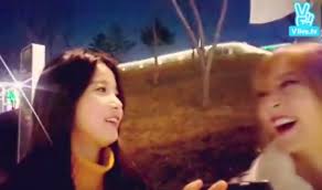 The story is about the journey of mamamoo as a group and moonsun . Solar Moonbyul Of Mamamoo Mock Each Other S Acting Asian Junkie