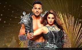 Today we bring to you anita hassanandani reddy and rohit reddy the couple who is pure relationship goals where the two took. Nach Baliye 9 Here S Why Anita Hassanandani And Husband Rohit Reddy Will Not Perform This Week