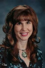 Elizabeth Tompkins's Instagram, Twitter & Facebook