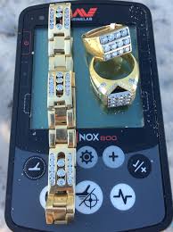With this powerful and versatile device, you can hunt for coins, relics, jewelry, gold, and silver just about anywhere. Business Industrial New Minelab Equinox 600 Cheat Card Will Help You Find Coins And Treasure Fast Webonclick