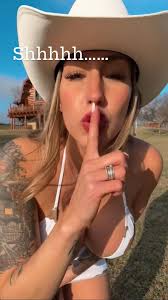 Classytxbabe gulps your load