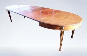 Extendable dining room table and 6 chairs by aurik souleyman eilis. Round Antique Dining Tables Circular Tables For Sale At The Antique Furniture Warehouse Near London