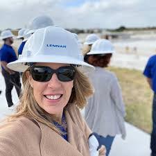 Dawn Hagel's Instagram, Twitter & Facebook