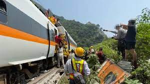 On 2 april 2021, a taroko express train operated by the taiwan railways administration derailed in hualien county, killing at least 54 people and injuring more than 150 others. Xbfsislticomfm