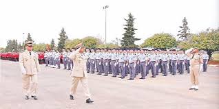 القوات المسلحة الملكية المغربية تلقي القبض على عناصر من الميليشيات المسيحية في افريقيا الوسطى. Ø§ÙØªØ¹Ø±ÙÙ Ø¨ÙØ¯Ø§Ø±Ø³ Ø§ÙÙÙØ§Øª Ø§ÙÙØ³ÙØ­Ø© Ø§ÙÙÙÙÙØ© Ø§ÙÙØºØ±Ø¨ÙØ© ÙØªÙÙÙÙ Ø¶Ø§Ø¨Ø· ØµÙ Ø§ÙÙÙØ§Øª Ø§ÙÙØ³ÙØ­Ø© Ø§ÙÙÙÙÙØ©