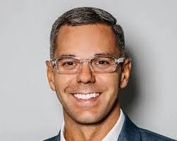 Ryan Minton's Instagram, Twitter & Facebook