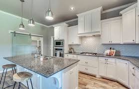 subway tile kitchen backsplash