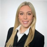 Allie Pittman's Instagram, Twitter & Facebook