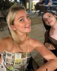 Amy Roche (@amy.rochee) • Instagram photos and videos