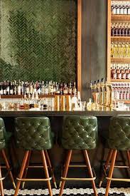 Epingle Par Anne Acdc Sur Vert Design De Restaurant Idee Deco Restaurant Interieur Moderne De Cuisine