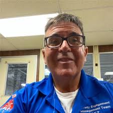 Looking for a summer internship that leads to a meaningful career? Look no  further. At Sherwin-Williams, we give our interns the tools and guidance to  help them achieve their full potential. Jack's… |