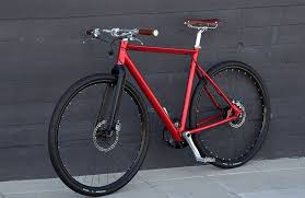 Desiknio Minimalist Urban E Bikes With A Classic Design For 2018 Unhyped The Range Of Interesting E Bikes Is Getti In 2020 Retro Bicycle Bicycle Minimalist Bike