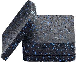 Podkładki pod bieżnię, mata do sprzętu do ćwiczeń, z gumy o wysokiej  gęstości, do ochrony podłóg, 10 cm x 10 cm x 1,3 cm, 4 szt., czarne :  Amazon.pl: Sport i turystyka
