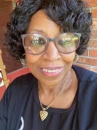 Hello! My name is Zoë. I am from Raleigh, NC but currently living in  Charlotte NC. I am new to the group and thought I would introduce myself. I  am a OBGYN