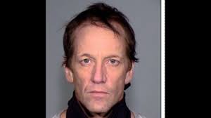 Arizona mom saves 12-year-old girl from sex offender who broke into home