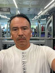 Introduction of a retired electrical engineer