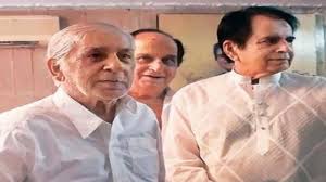 Sharing the picture, dilip ji tweeted, pink. Now Dilip Kumar Loses Second Brother Ehsaan Khan To Covid 19 Hindi Movie News Bollywood Times Of India