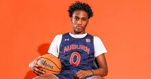 Top-30 junior PG Tahaad Pettiford commits to Auburn - On3