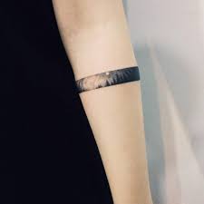 A beautiful nature inspired forearm tattoo, this design can look 3d when done with appropriate colors and shading. Beautiful Forearm Tattoo Ideas To Inspire Your Next Ink