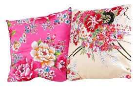 The illustration is available for download in high resolution quality up to 4000x4000 and in eps file format. Uniquely Red Floral Fabric Demonstrates The Taste And Look Of Taiwanese Life Taipei Quarterly 2017 Winter Vol 10 Taipei Travel