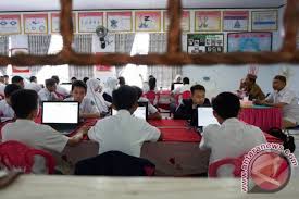 Pelatihan pengolahan dodol jagung muda sebagai upaya peningkatan nilai tambah tataniaga komoditas unggulan desa talumelito kecamatan telaga biru kabupaten gorontalo. 10 465 Siswa Sma Ma Gorontalo Ikut Unbk Antara News