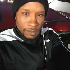 Frank Hosey's Instagram, Twitter & Facebook