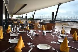 Le Meilleur Plateau De Fruits De Mer Avis De Voyageurs Sur L Artimon Palavas Les Flots Tripadvisor