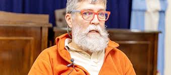 Analizando el video parece ser un gato grande y no un puma”