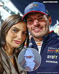 Max Verstappen reacts to Kelly Piquet's post featuring daughter Lily. 🤩  Full story below 👇🏻