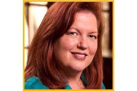 Julie Staggs's Instagram, Twitter & Facebook