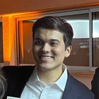 200+ perfiles de «Nicolas Yanez»