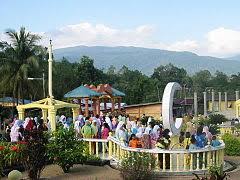 Jawatankuasa fatwa majlis agama islam dan adat melayu terengganu, di bawah seksyen 25 enakmen pentadbiran hal ehwal agama islam 1986 telah mengeluarkan fatwa berikut yang diwartakan pada 4 disember 1997. Kerajaan Langit Wikiwand