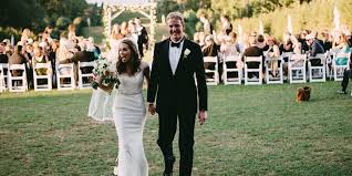 This brand is really different from the other brands as a result of which it makes a separate line of fashion. 4 Fabulous Wedding Dress Designers In San Francisco 7x7 Bay Area
