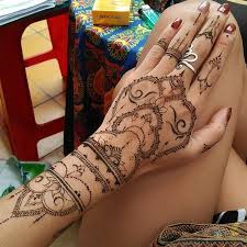 Temporary tattoo india painting tattoo paste cone, 3 tubes brown paste cone indian body art painting drawing (brown, 3 cones). Great Henna Artist Review Of Henna Art Hoi An Hoi An Vietnam Tripadvisor