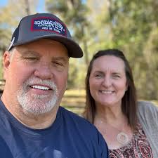 Got to throw out the first pitch at the Nicholls State University Baseball  game! 👊🏻⚾️ #baseball #nichollsstate #highoutside 😆