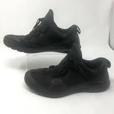 Nike Mens Tech Trainer Running Shoes Black Aq4775 003 Low Black Running Shoes Black Shoes All Black Sneakers