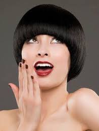 Bob Bowlcut With Full Fringe Kurze Haare Bob Frisuren Bob Haare