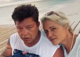 Doris Lapointe's Instagram, Twitter & Facebook