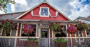 Elias national park with rei adventures. Wrangell St Elias National Park Hotels Lodges Alaska Org