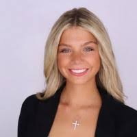 Angela Kiger's Instagram, Twitter & Facebook