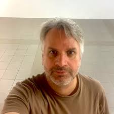 I have pondered this question and wanted to pose this to the group. As a  GX-100 owner does playing through a multi-effects guitar processor make the  quality of the guitar's pickup less