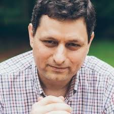 Muy bueno, sin duda ser padre es un trabajo para toda la vida. Gracias por  compartir este vídeo Francisco