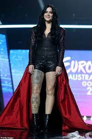 The song finished in 3rd place. Casey Donovan And Vanessa Amorosi Lead The Celebrity Arrivals At Eurovision Australia Decides Daily Mail Online