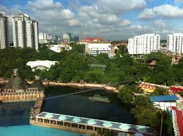This apartment with 3 bedrooms 2 bathrooms nice view, (sunway lagoon theme park and. View Of Sunway Lagoon Water Park From 19th Floor Picture Of Sunway Resort Petaling Jaya Tripadvisor