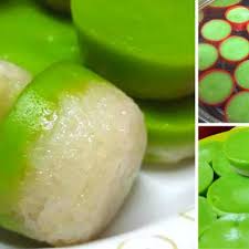 Pandan flavoured 'kuih seri muka' is made up of glutinous rice and creamy custard using coconut milk as the key ingredient. Resipi Kuih Seri Muka Mini Sedap Mudah Tak Perlu Kukus Lama
