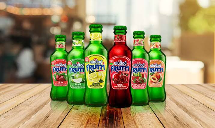 MEYVELİ SODA MASA