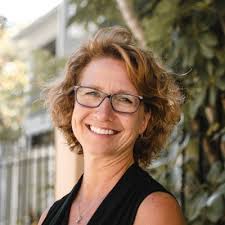 Today I was able to speak online to thousands of JohnMaxwellTeamCoach  members. The problem we wanted to solve in this talk was “Great ideas  communicated poorly are stalled ideas.”