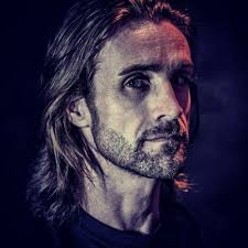 Damon Downs (@damondowns)