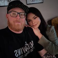 Who can do wedding makeup and hair?