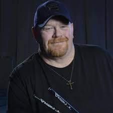 Musicians mourn Mac Arnold, Reba drummer Scotty Hawkins